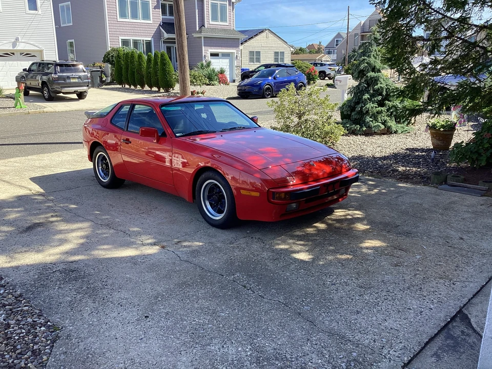 1984 Porsche 944 - Image 12 of 31