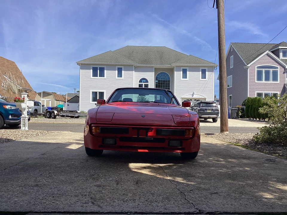 1984 Porsche 944 - Image 9 of 31