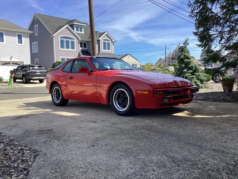 1984 Porsche 944 - Image 13 of 31
