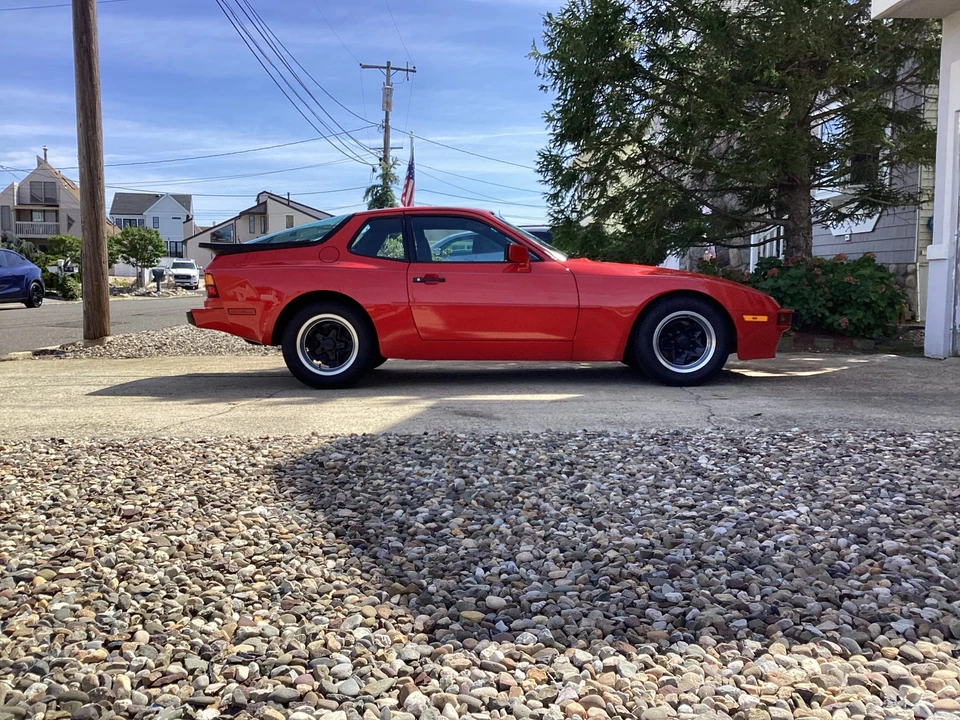 1984 Porsche 944 - Image 17 of 31