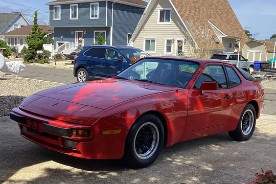1984 Porsche 944 5-Speed