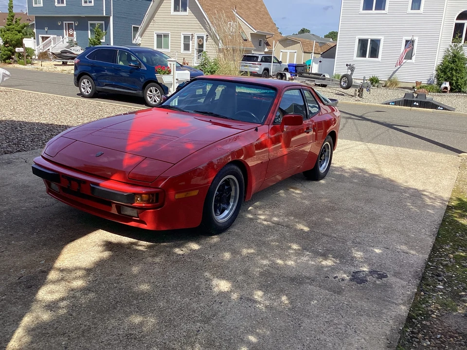 1984 Porsche 944 - Image 4 of 31
