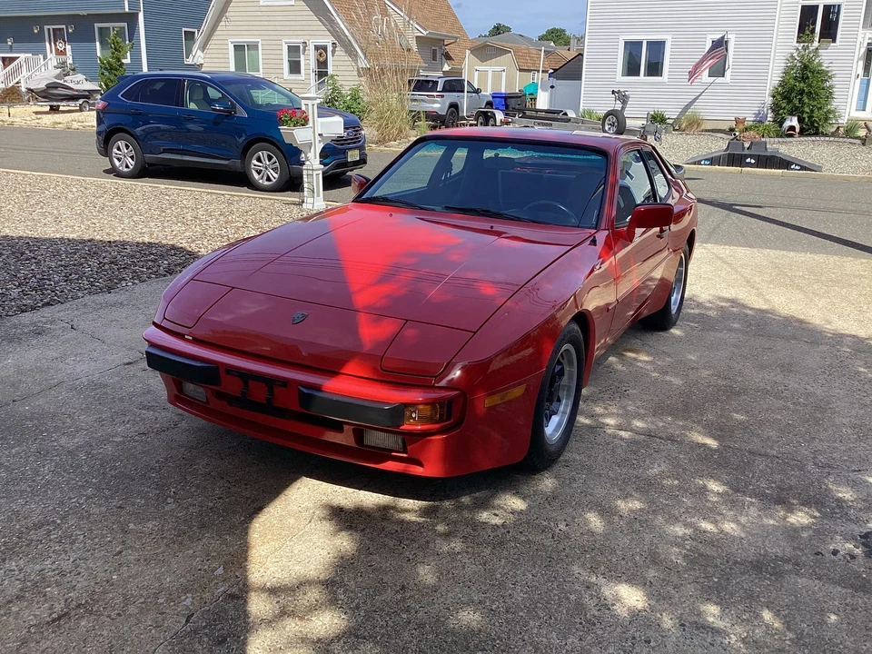 1984 Porsche 944 - Image 5 of 31