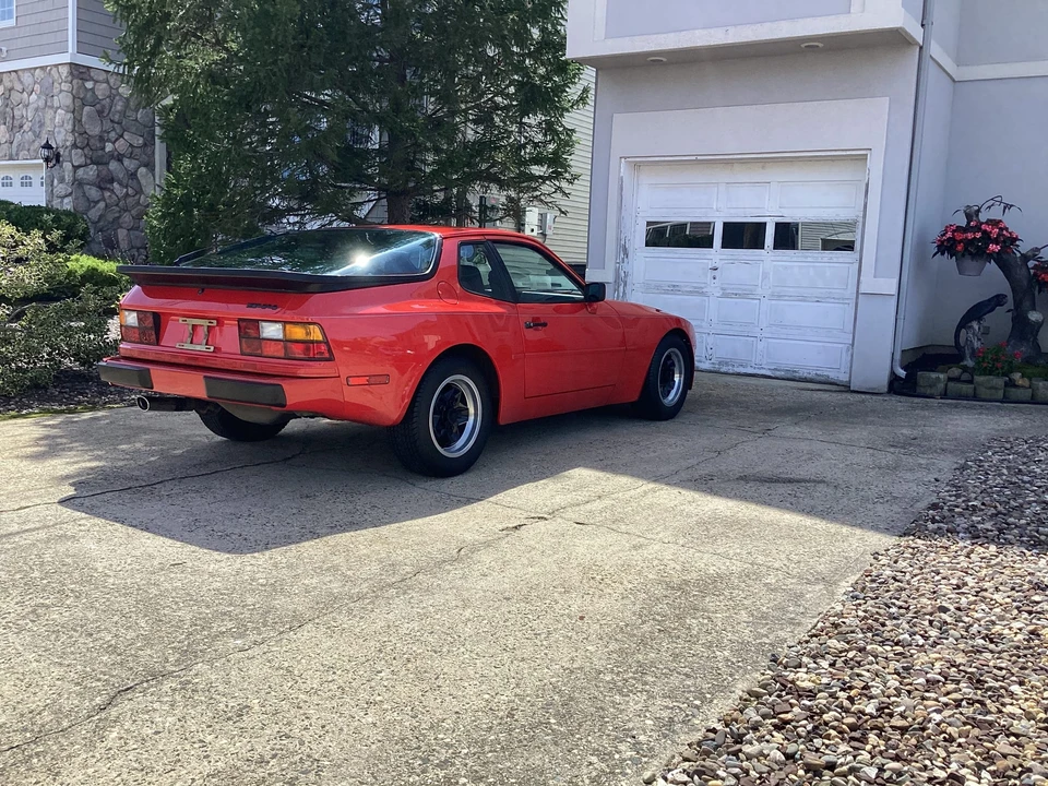 1984 Porsche 944 - Image 21 of 31