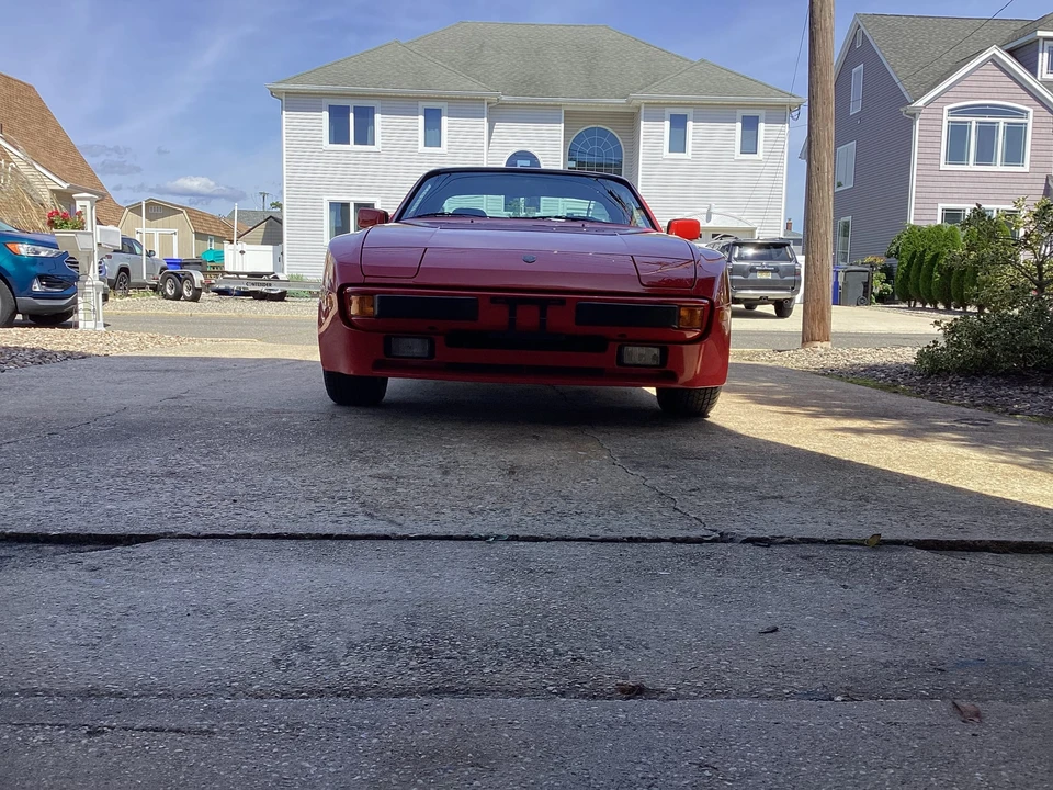 1984 Porsche 944 - Image 8 of 31