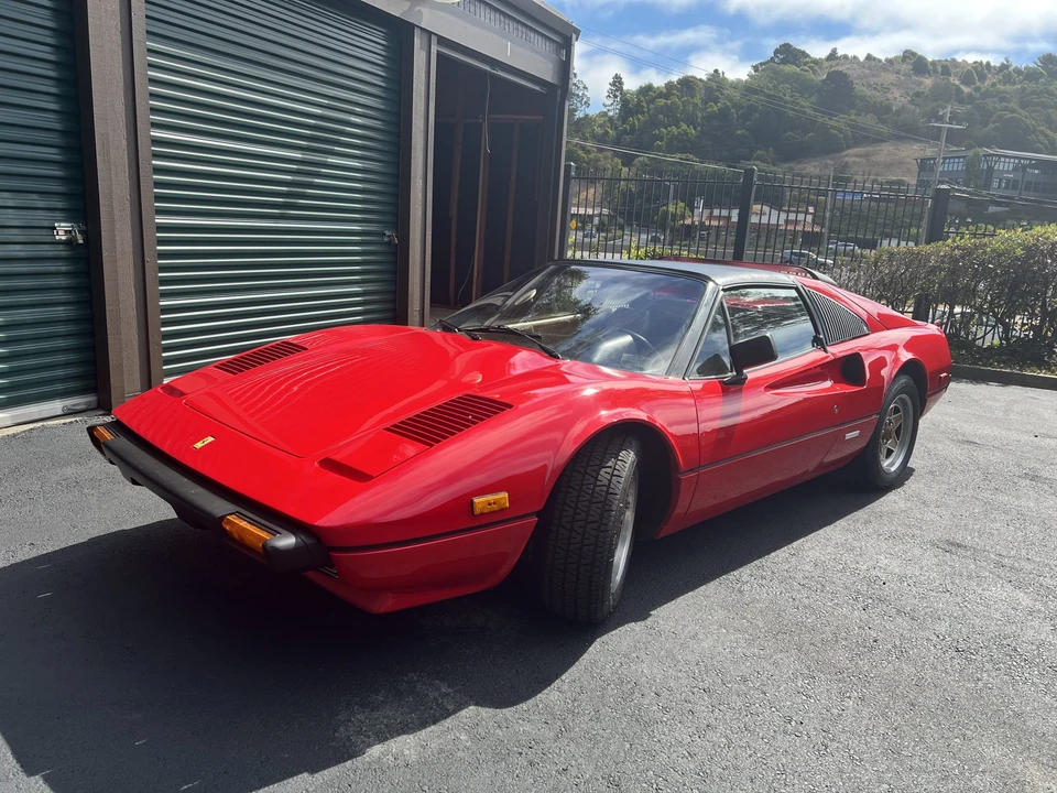 1982 Ferrari 308 GTS - Image 2 of 31