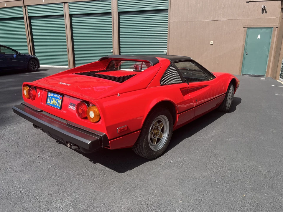 1982 Ferrari 308 GTS - Image 7 of 31