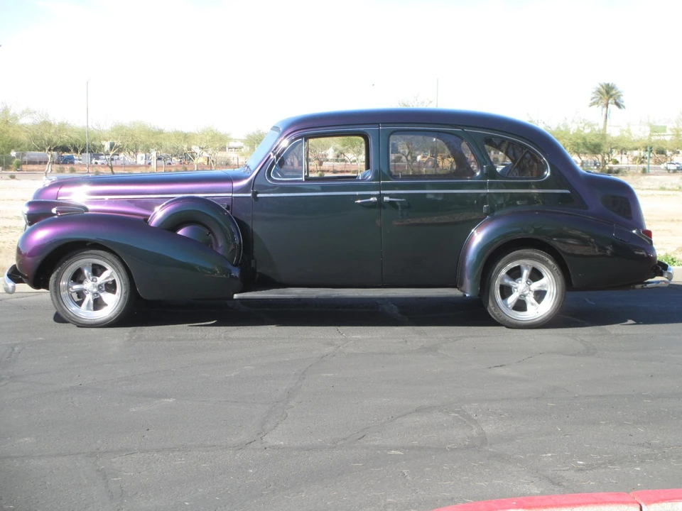 1939 Buick Roadmaster - Image 4 of 31