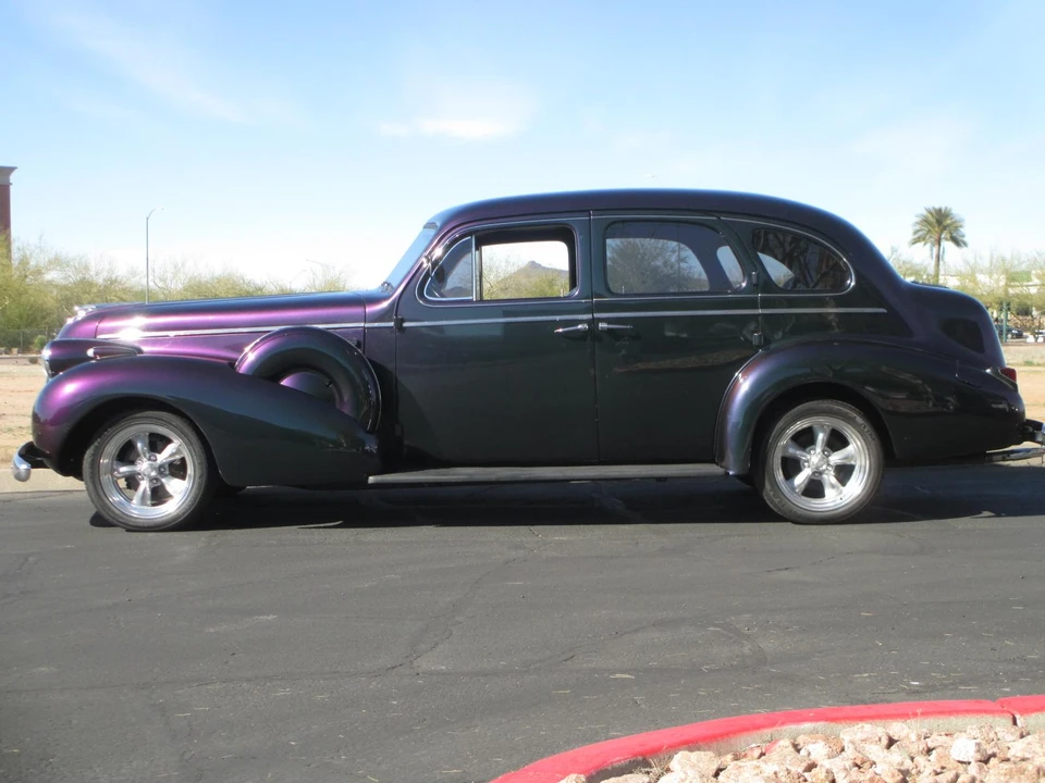 1939 Buick Roadmaster - Image 5 of 31