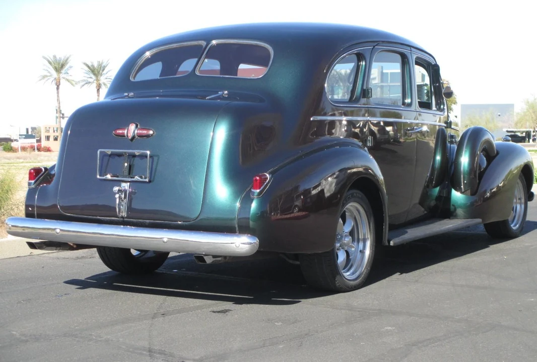 1939 Buick Roadmaster - Image 12 of 31