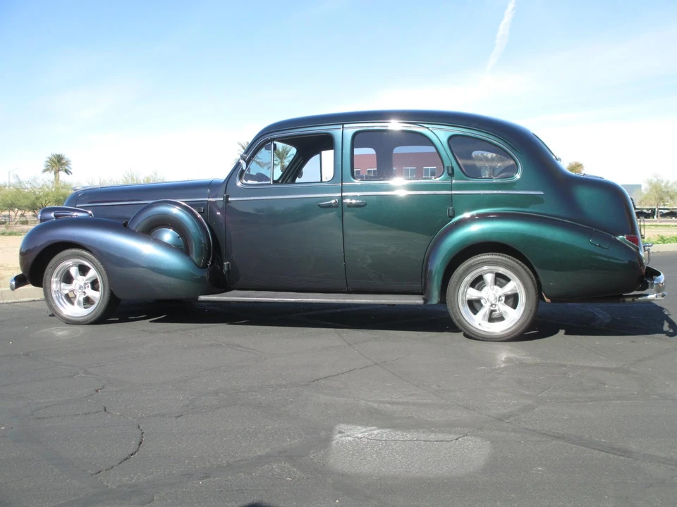 1939 Buick Roadmaster - Image 8 of 31