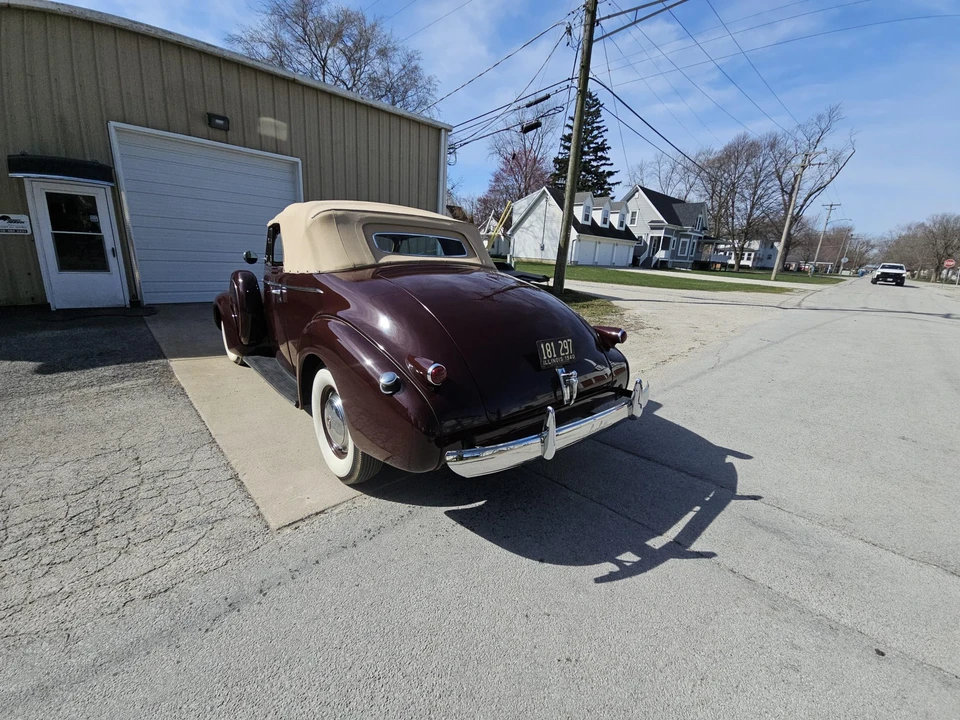 1940 LaSalle Series 50 - Image 9 of 31
