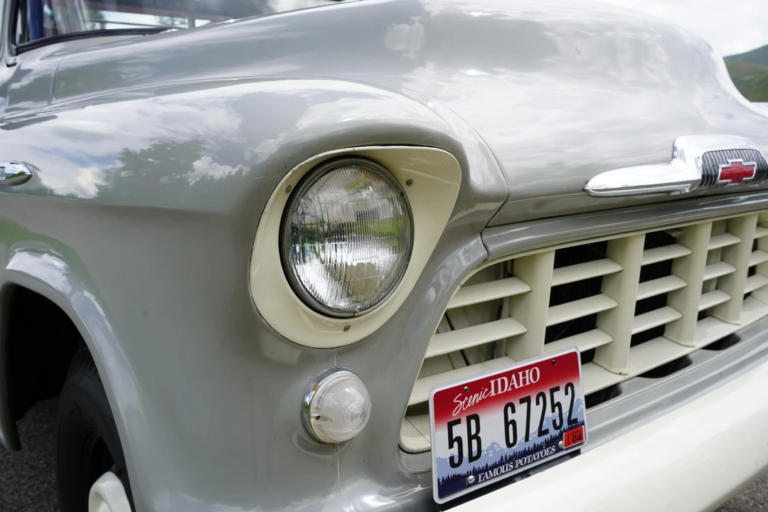 1956 Chevrolet Task Force - Image 12 of 31