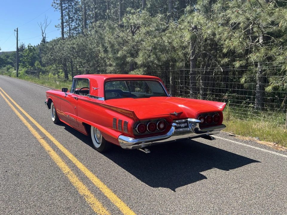 1960 Ford Thunderbird 2nd Gen - Image 20 of 31