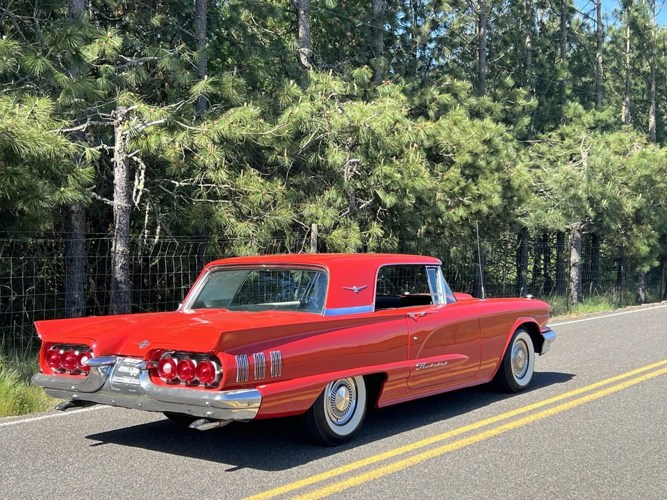 1960 Ford Thunderbird 2nd Gen - Image 14 of 31