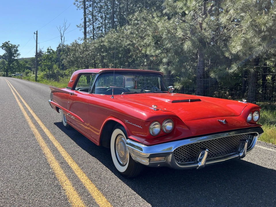 1960 Ford Thunderbird 2nd Gen - Image 11 of 31
