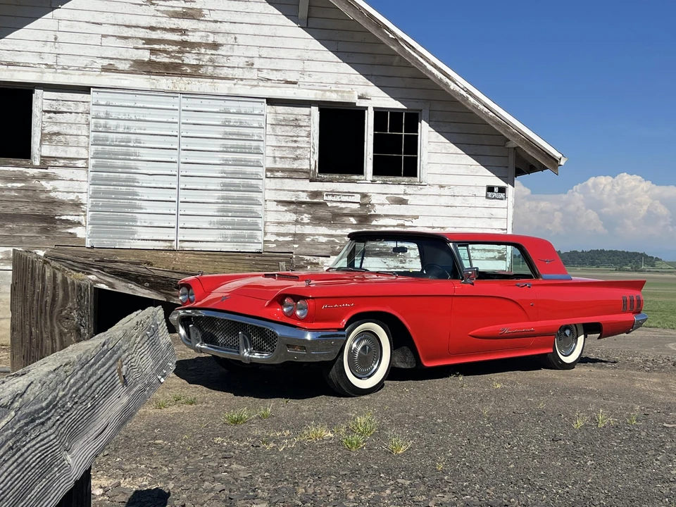 1960 Ford Thunderbird 2nd Gen - Image 24 of 31