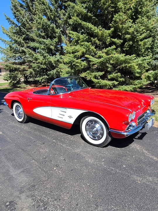 1961 Chevrolet Corvette C1 - Image 3 of 31
