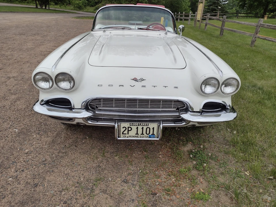 1961 Chevrolet Corvette C1 - Image 3 of 31