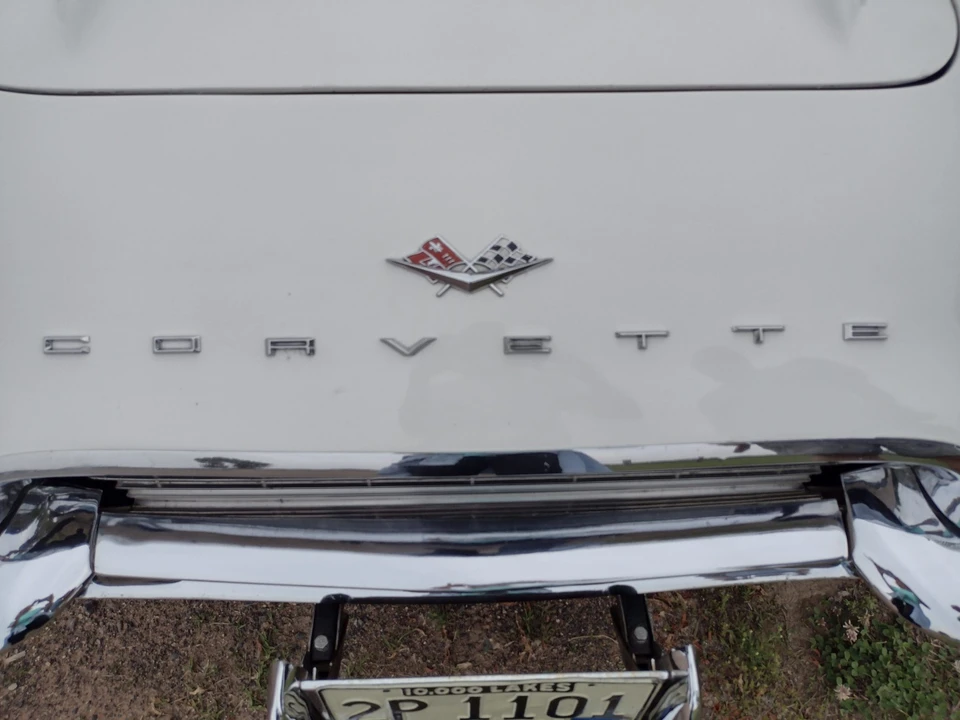 1961 Chevrolet Corvette C1 - Image 31 of 31