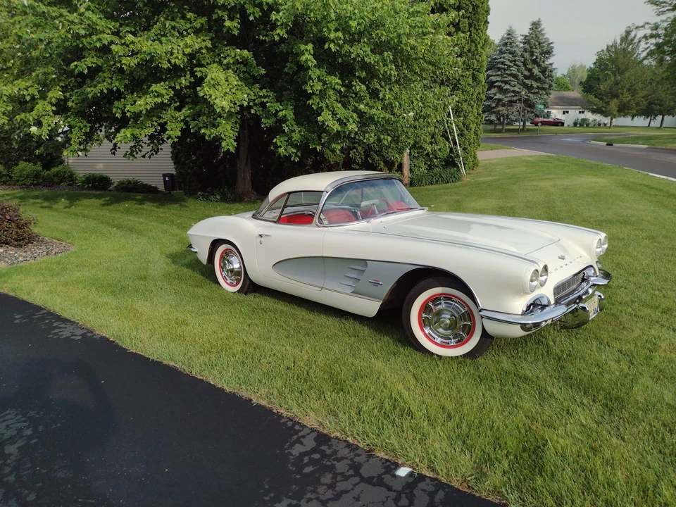 1961 Chevrolet Corvette C1 - Image 23 of 31