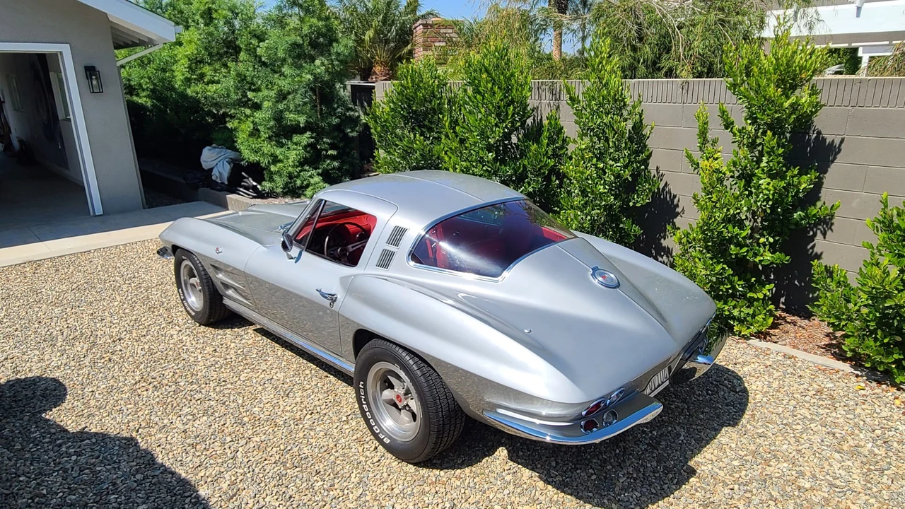 1964 Chevrolet Corvette C2 - Image 13 of 31