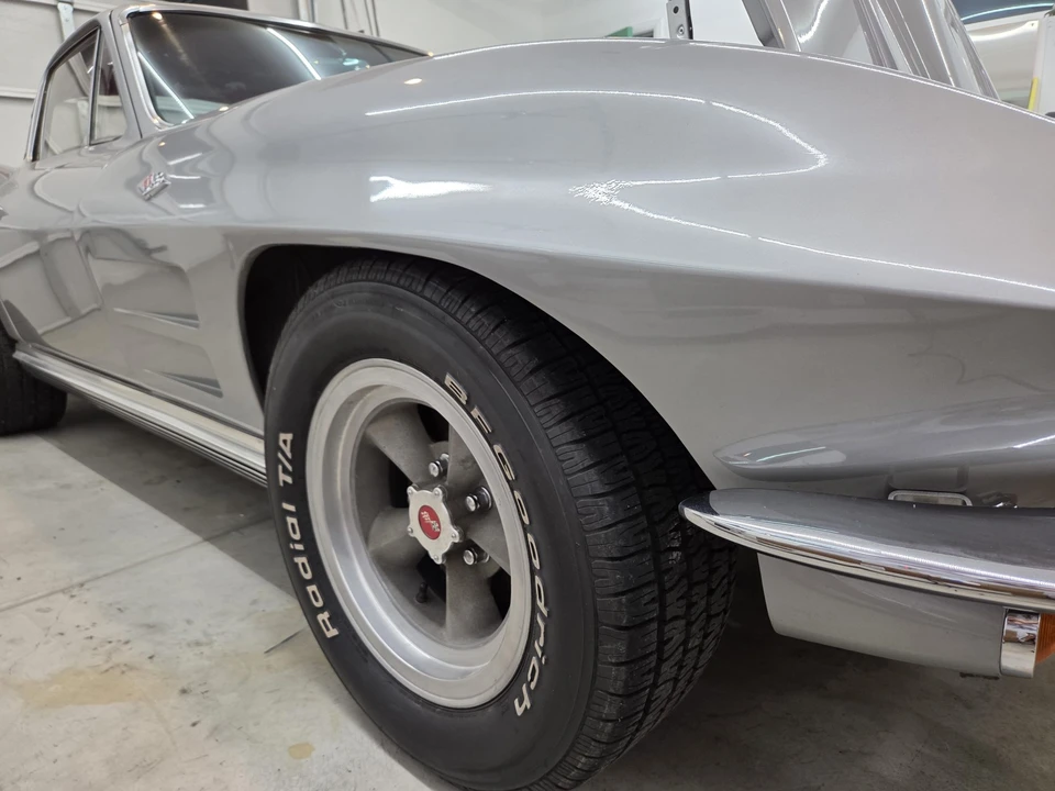 1964 Chevrolet Corvette C2 - Image 27 of 31