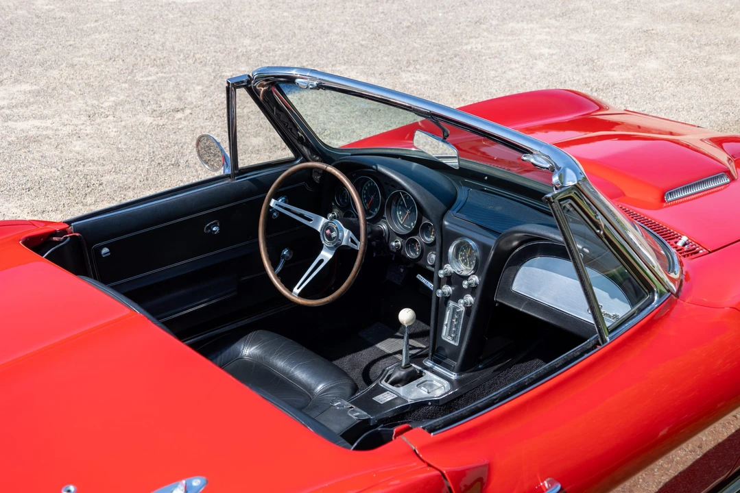 1965 Chevrolet Corvette C2 - Image 22 of 31