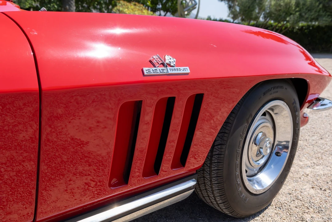 1965 Chevrolet Corvette C2 - Image 26 of 31