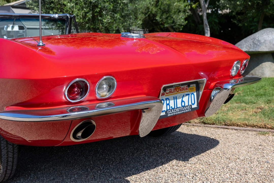 1965 Chevrolet Corvette C2 - Image 29 of 31