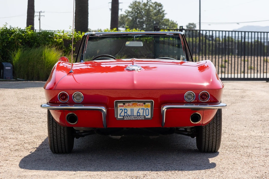 1965 Chevrolet Corvette C2 - Image 6 of 31