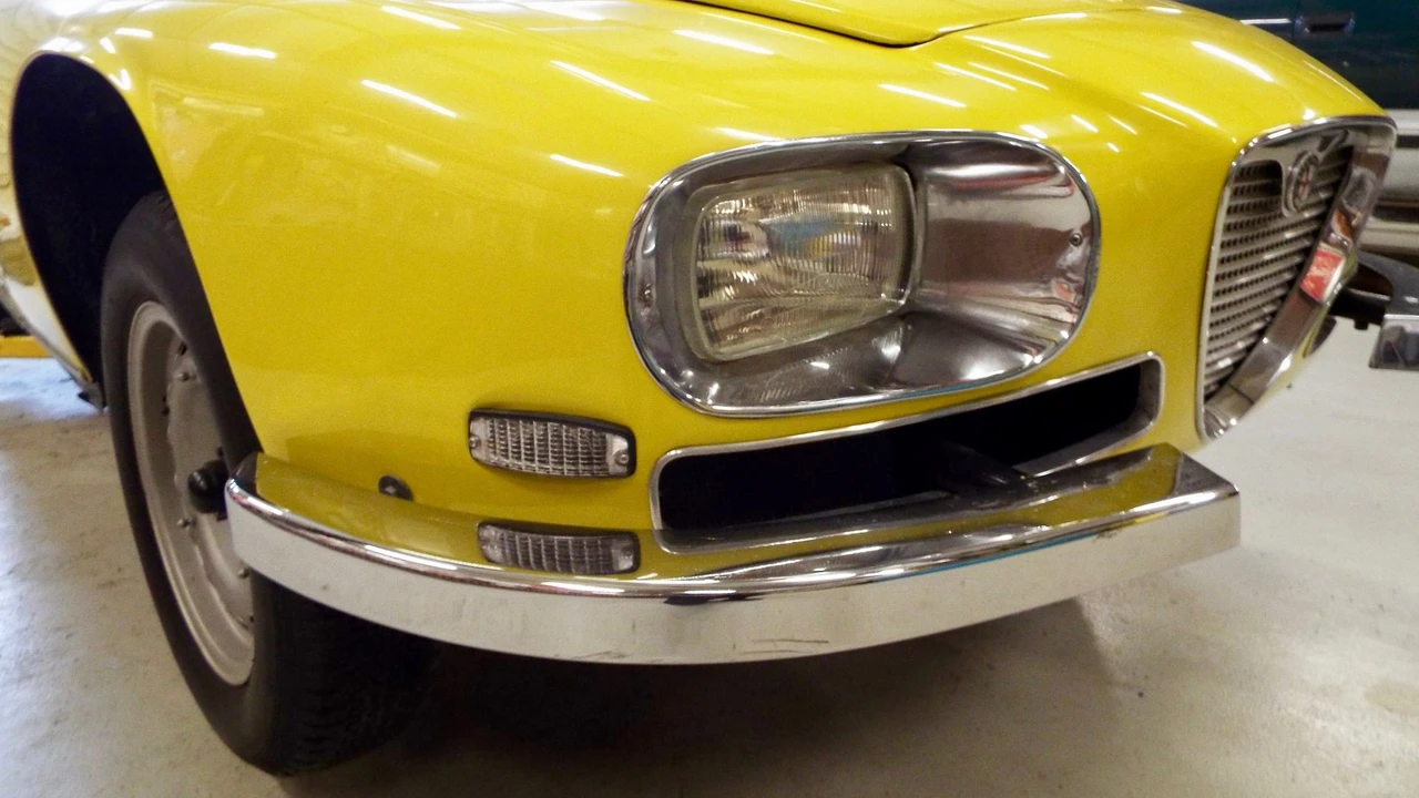 1966 Alfa Romeo 2600 - Image 20 of 31