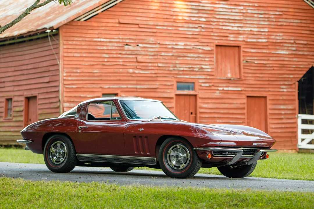 1966 Chevrolet Corvette C2 - Image 4 of 31