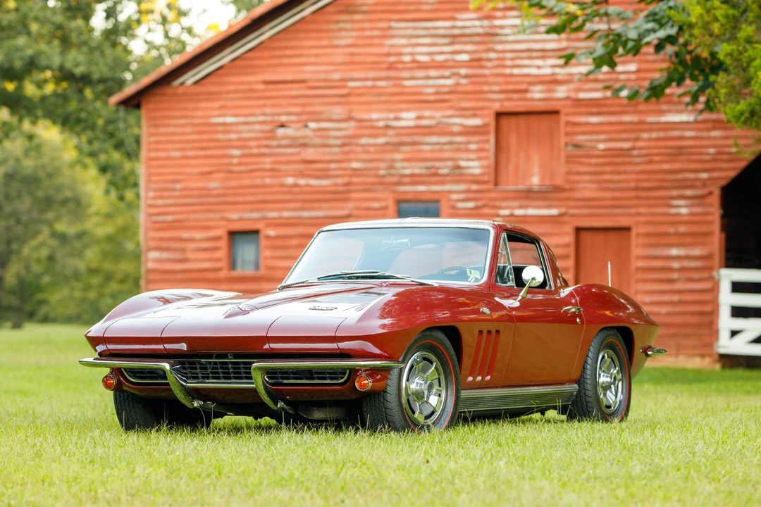 1966 Chevrolet Corvette C2 - Image 7 of 31