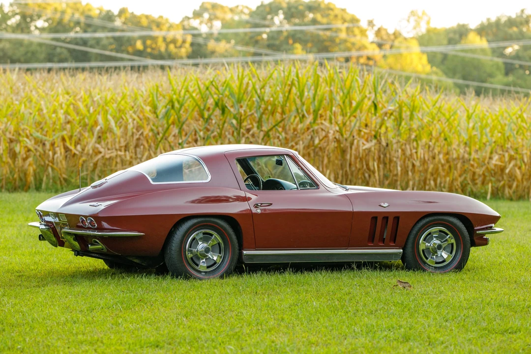 1966 Chevrolet Corvette C2 - Image 8 of 31