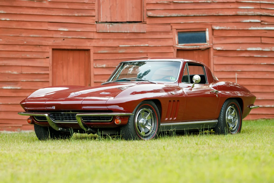 1966 Chevrolet Corvette C2 - Image 10 of 31