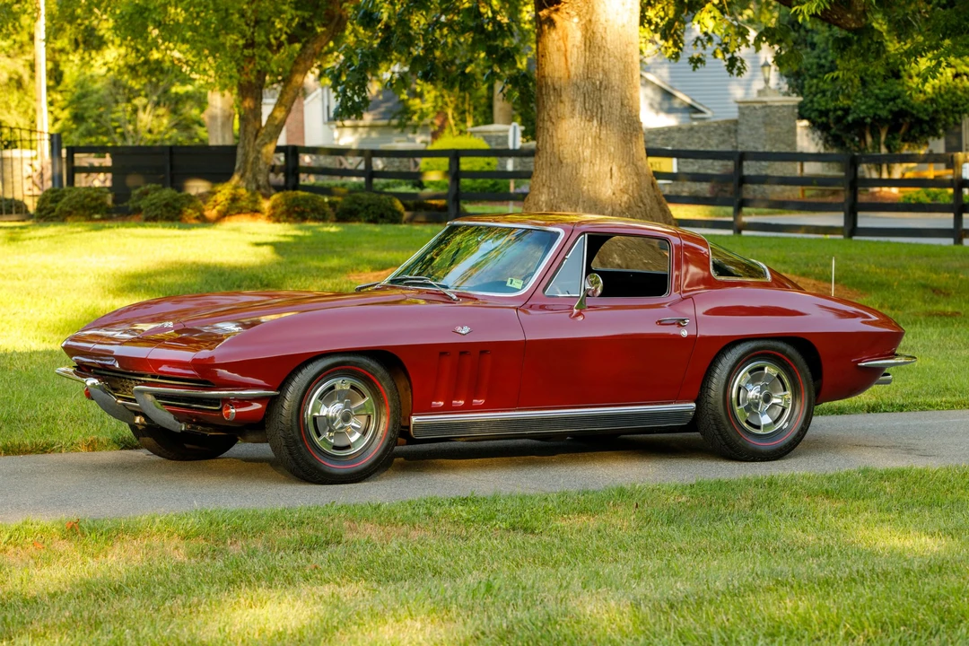 1966 Chevrolet Corvette C2 - Image 14 of 31