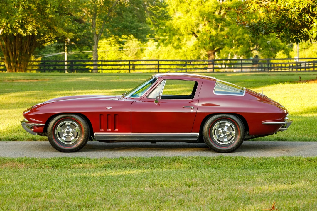1966 Chevrolet Corvette C2 - Image 16 of 31