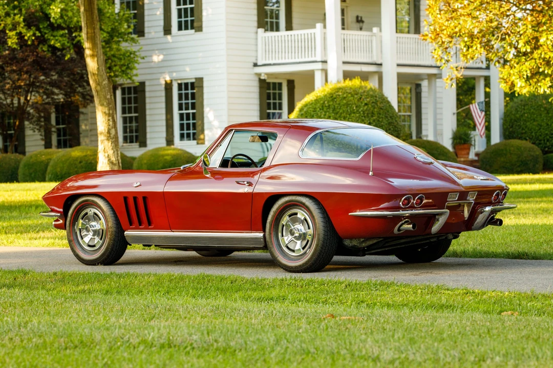 1966 Chevrolet Corvette C2 - Image 21 of 31