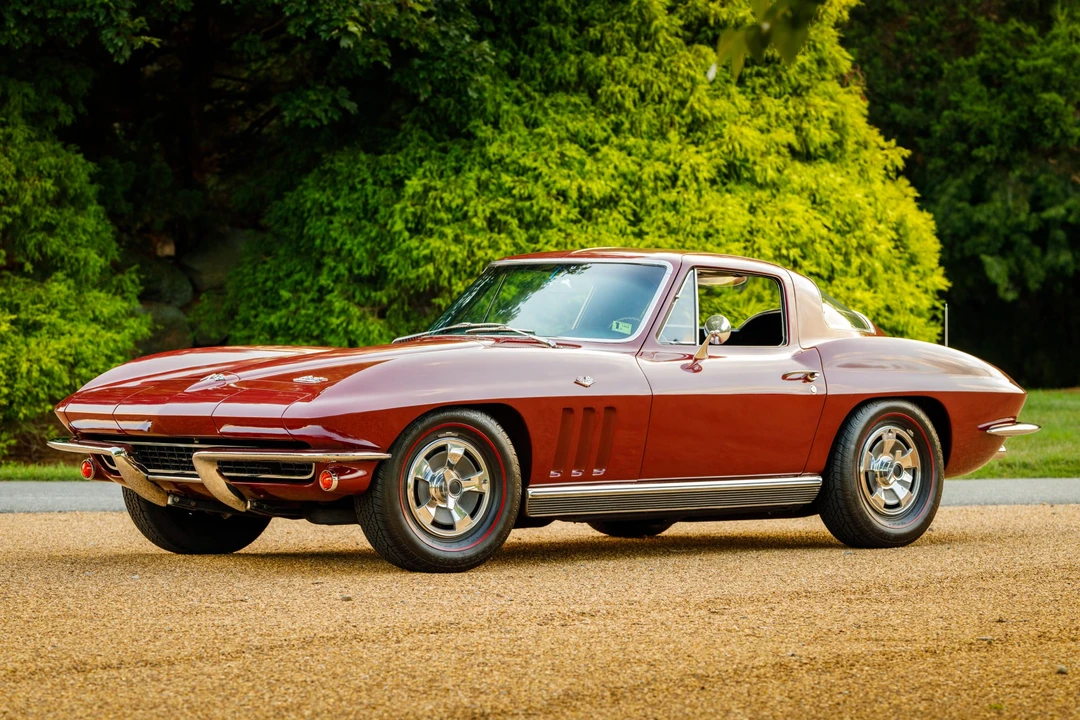 1966 Chevrolet Corvette C2 - Image 11 of 31