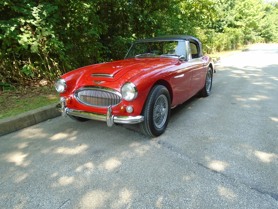 1967 Austin-Healey 3000 Mark III - Image 5 of 31