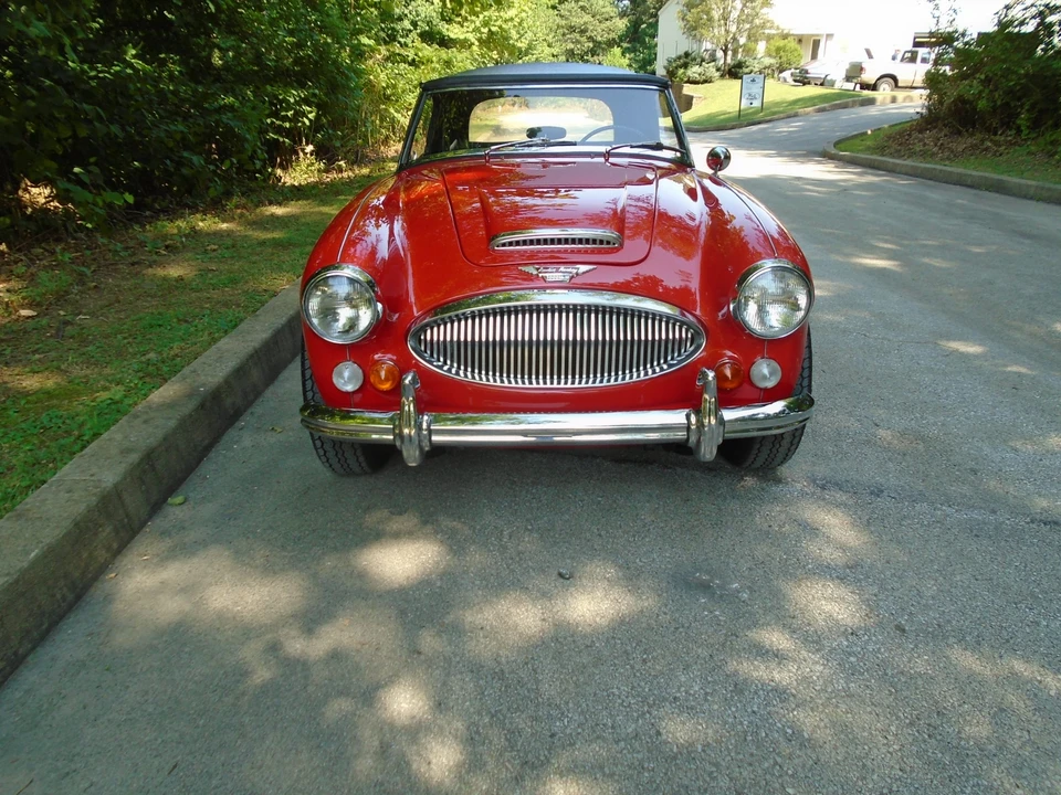 1967 Austin-Healey 3000 Mark III - Image 29 of 31