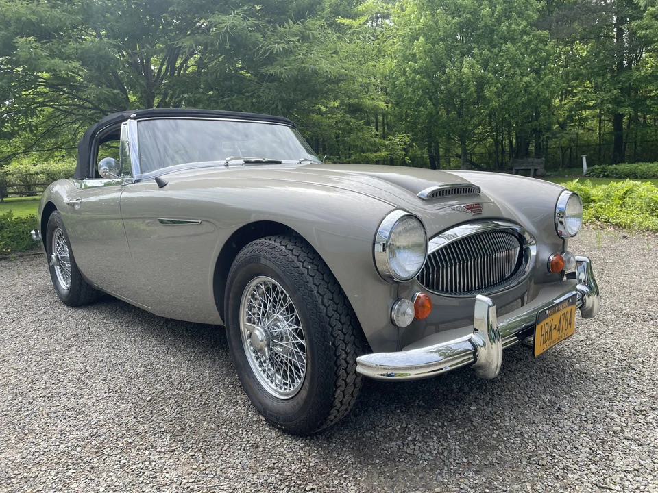1967 Austin-Healey 3000 Mark III - Image 2 of 31