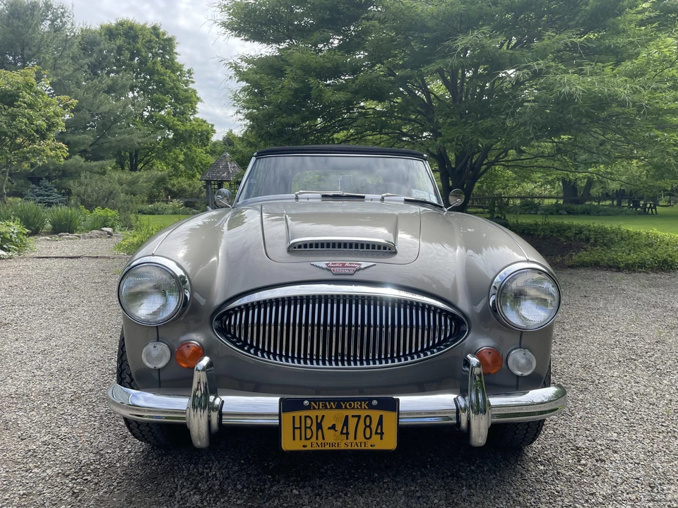 1967 Austin-Healey 3000 Mark III - Image 4 of 31