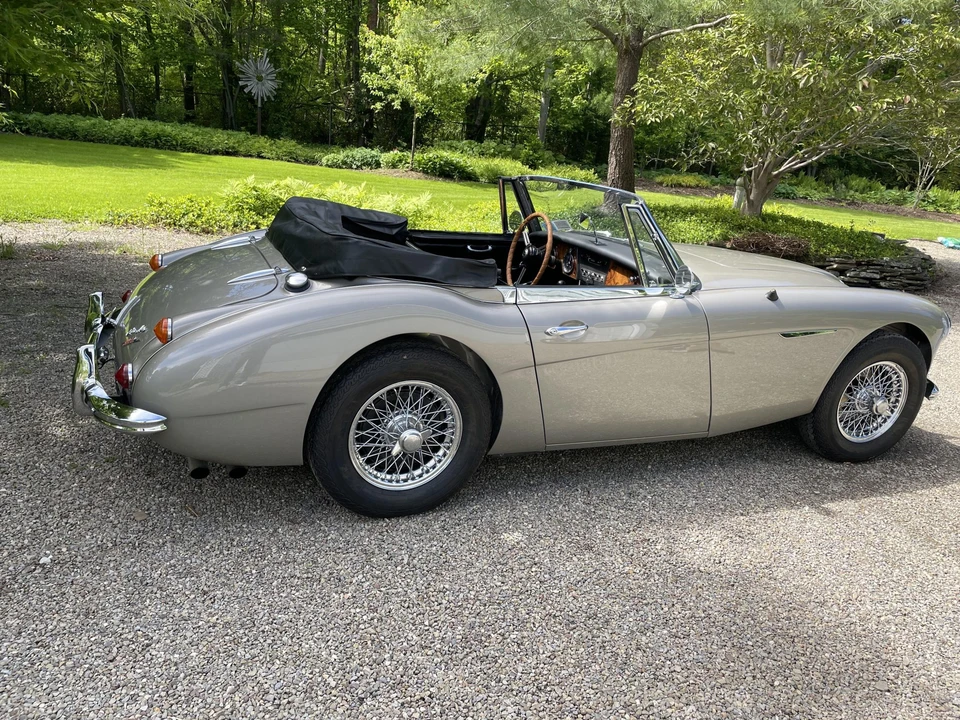 1967 Austin-Healey 3000 Mark III - Image 17 of 31