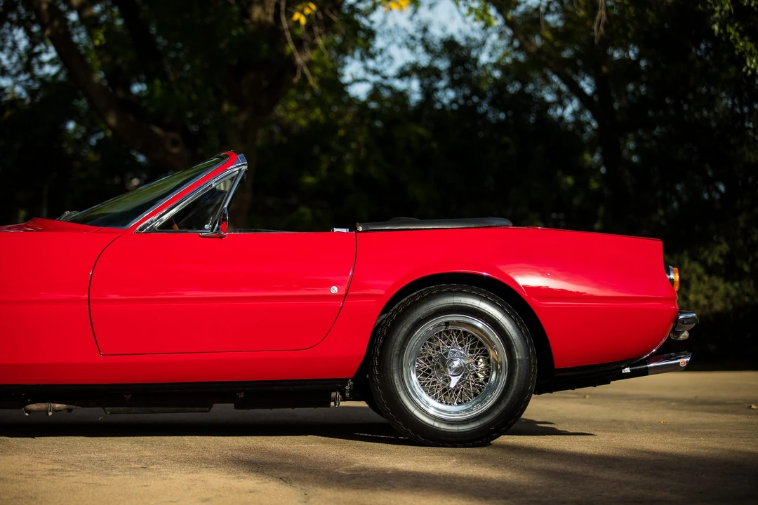 1969 Ferrari Daytona Spider - Image 30 of 31