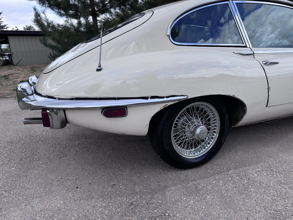1970 Jaguar E-Type Series 2 2+2 - Image 17 of 31