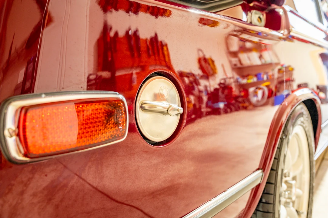 1975 BMW 2002 - Image 28 of 31