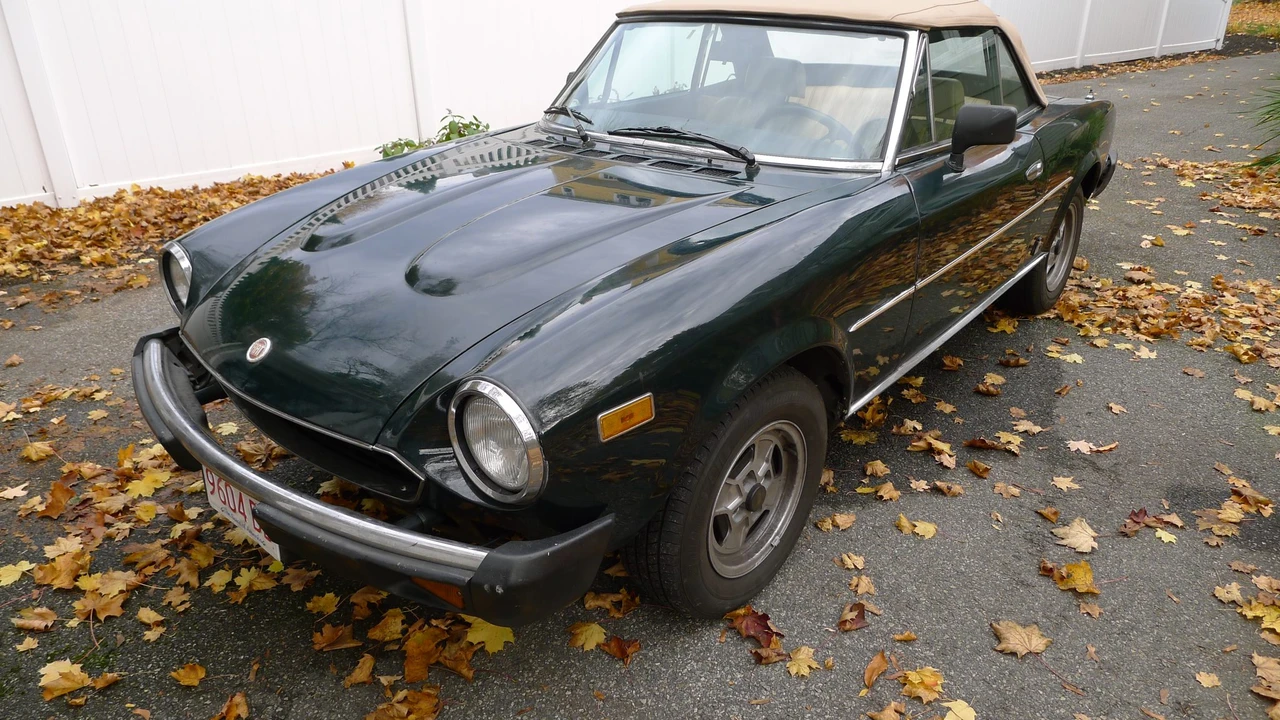 1981 Fiat 124 Sport Spider - Image 5 of 31