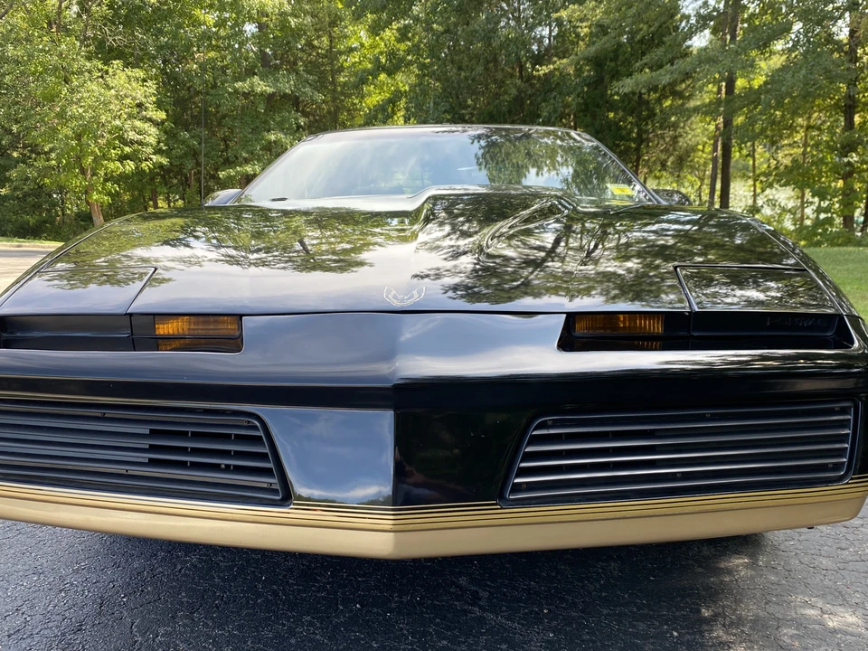 1982 Pontiac Firebird Trans Am 3rd Gen - Image 10 of 23